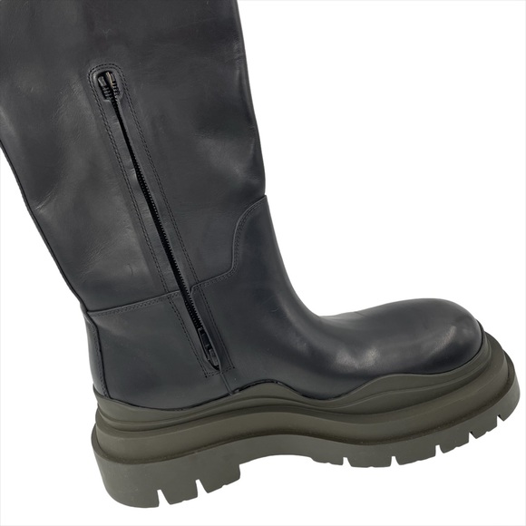 NEW Botegga Veneta Tall Lug Sole Leather Boots - Picture 5 of 12